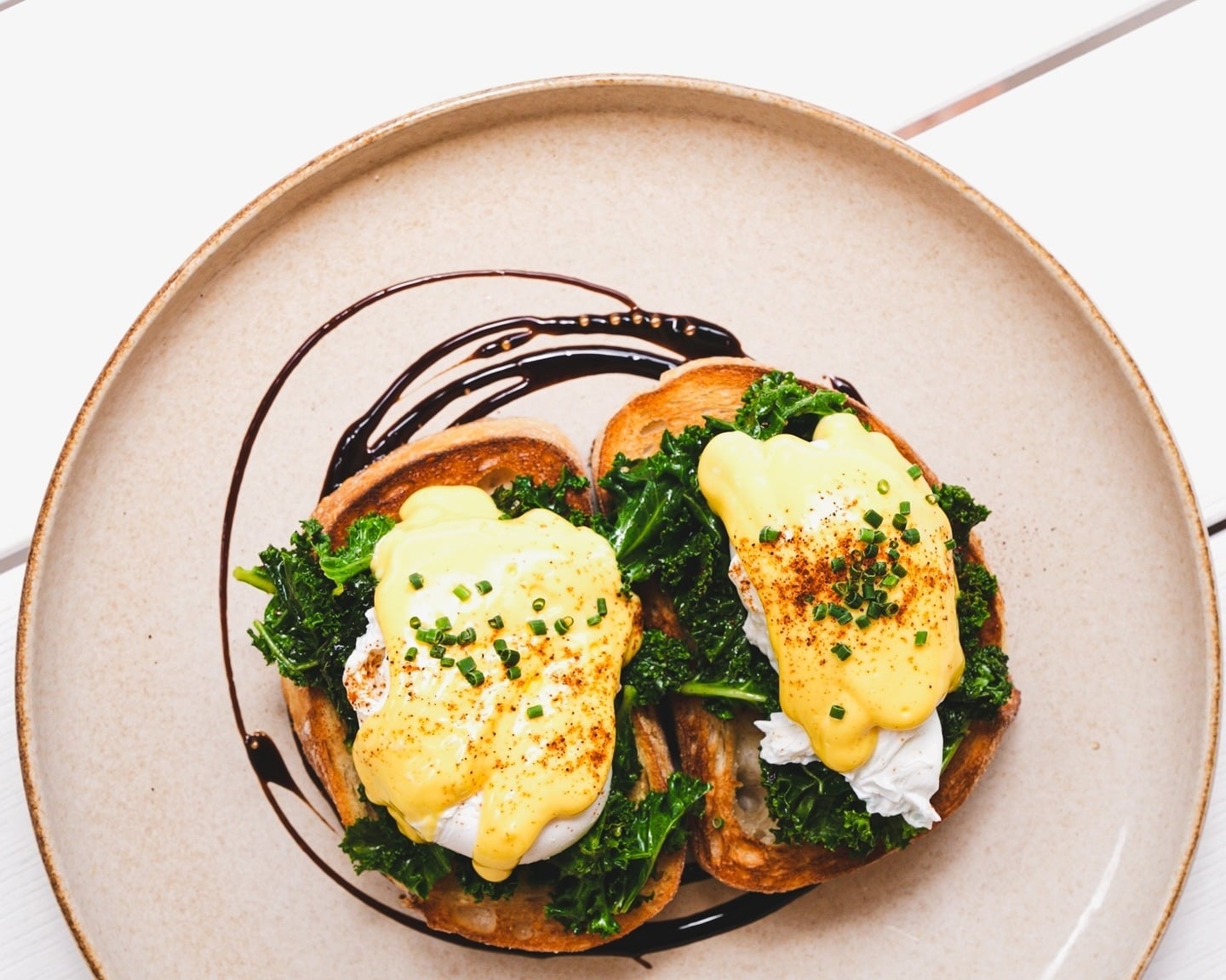 Eggs benedict at Poppies Southbank